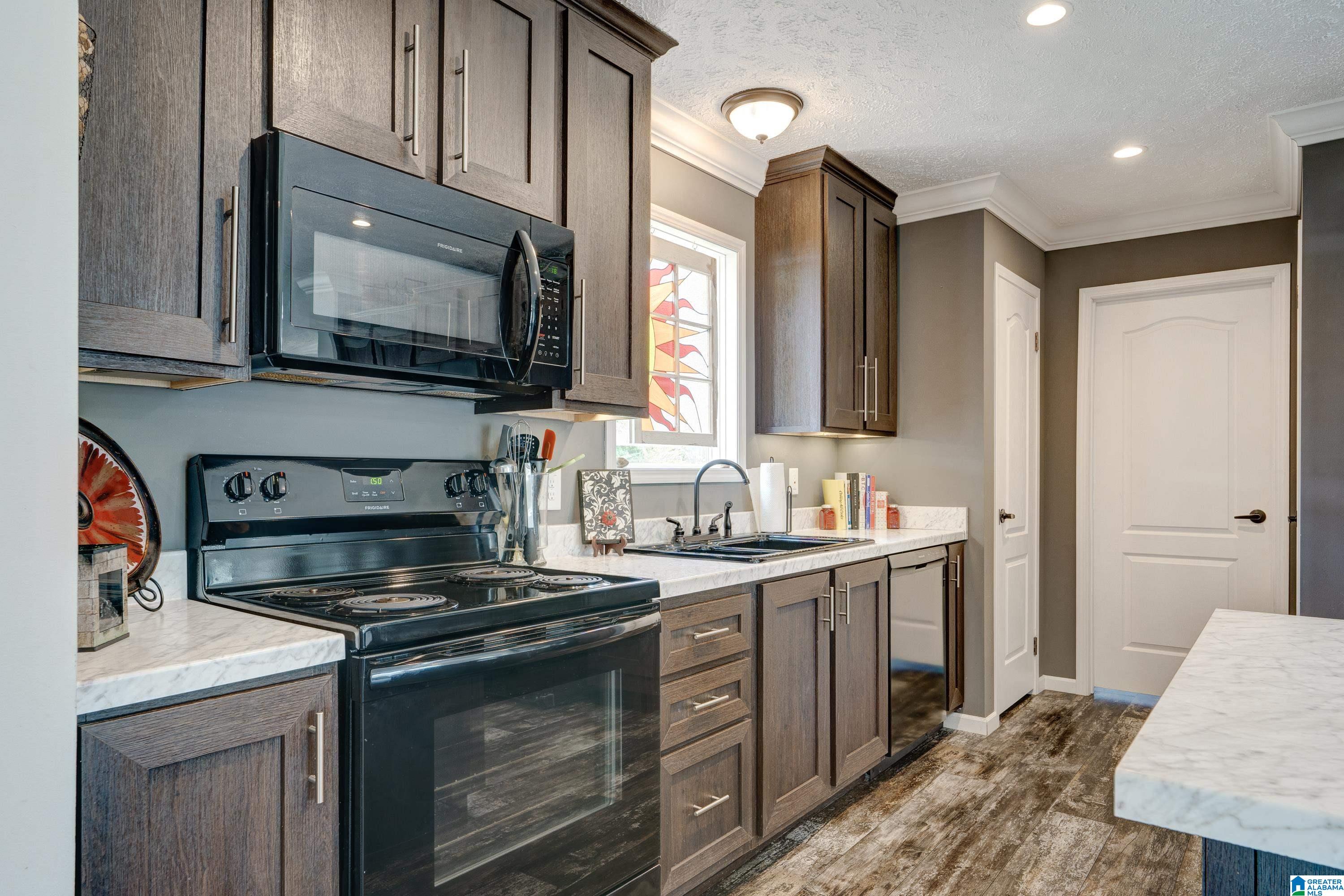 172 Cotton Trace Alabaster, AL 35114 - Photo 10 of 31