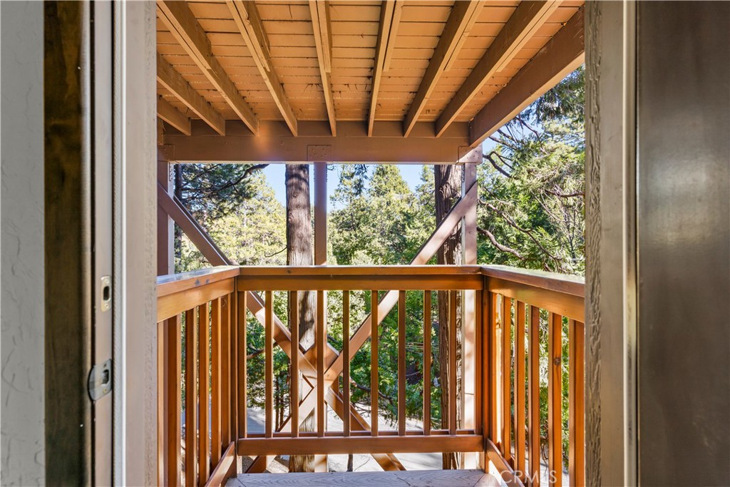 26638 Lake Forest Drive Twin Peaks, CA 92391 - Photo 43 of 72