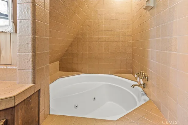 $580,000 | 26638 Lake Forest Drive, Twin Peaks, CA 92391