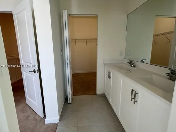 $3,100 | 3354 West 112th Street, Unit 3354, Hialeah, FL 33018