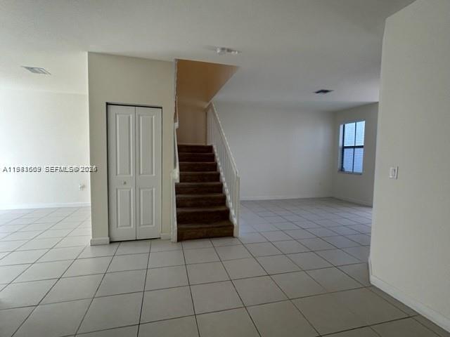 3354 West 112th Street, Unit 3354 Hialeah, FL 33018 - Photo 4 of 16