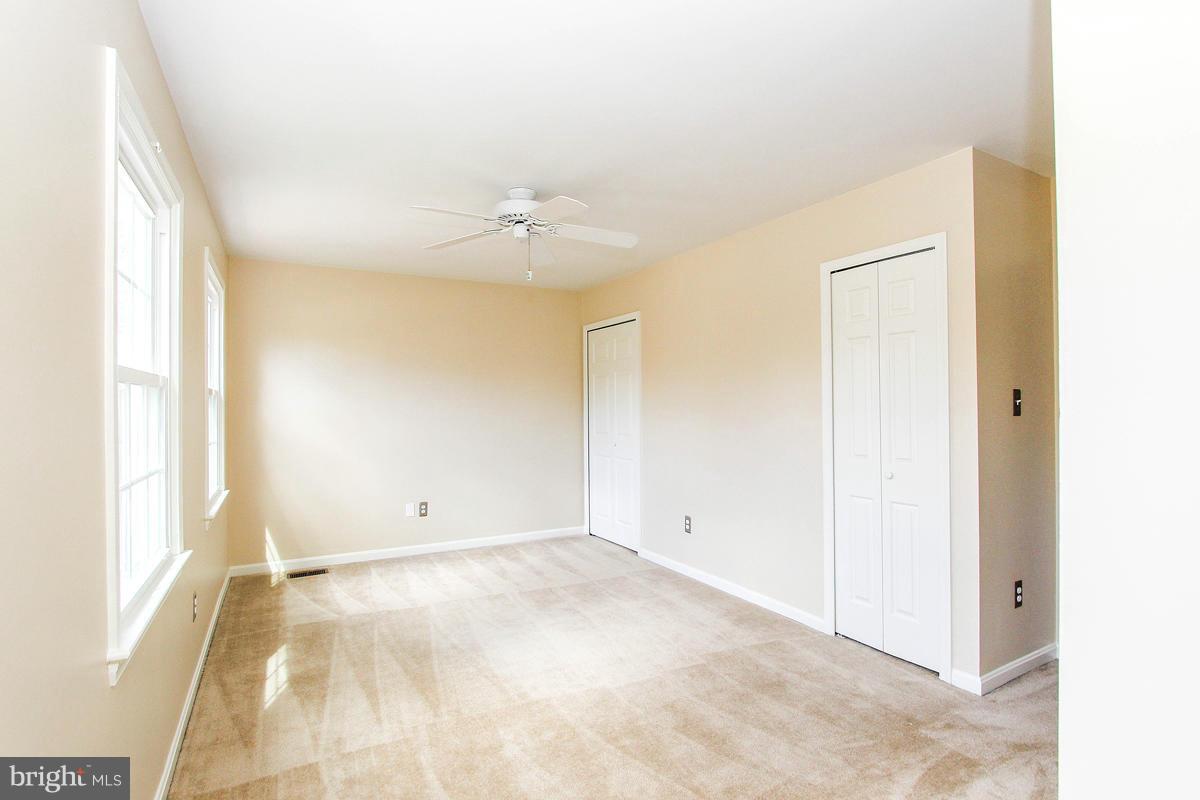 1561 Trails Edge Lane Reston, VA 20194 - Photo 22 of 30 Bedroom