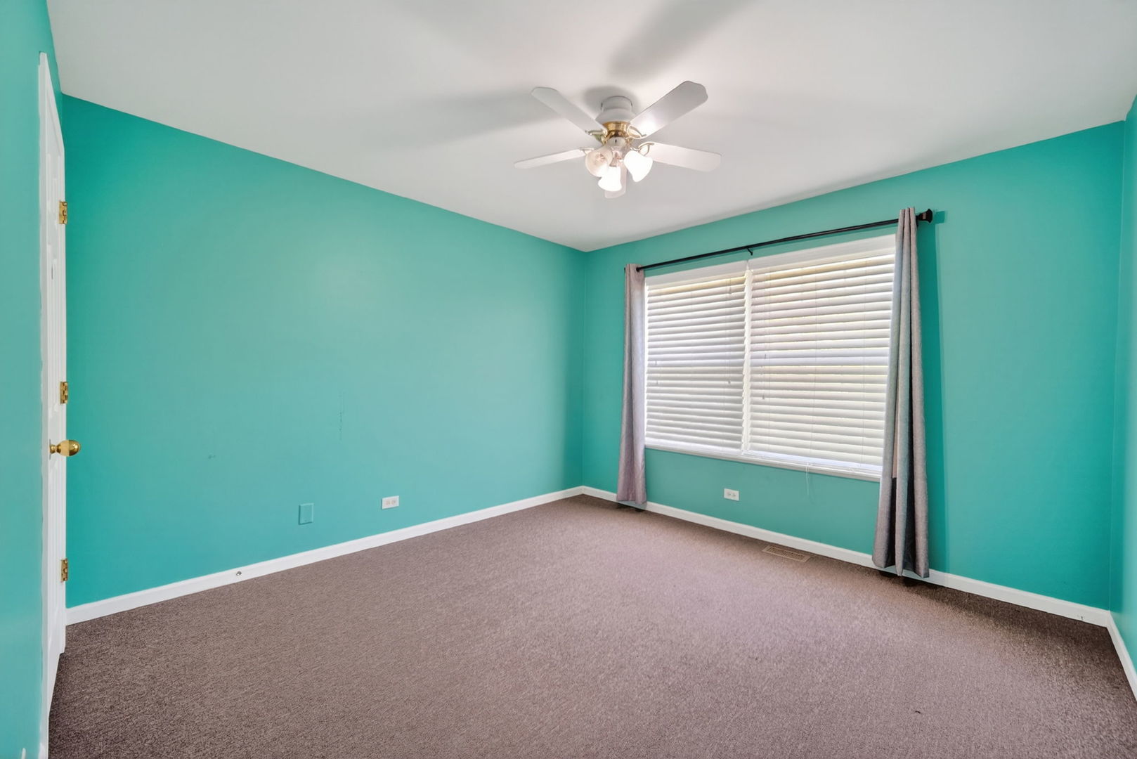 2743 Rourke Drive Aurora, IL 60503 - Photo 18 of 40 Gallery Image 18