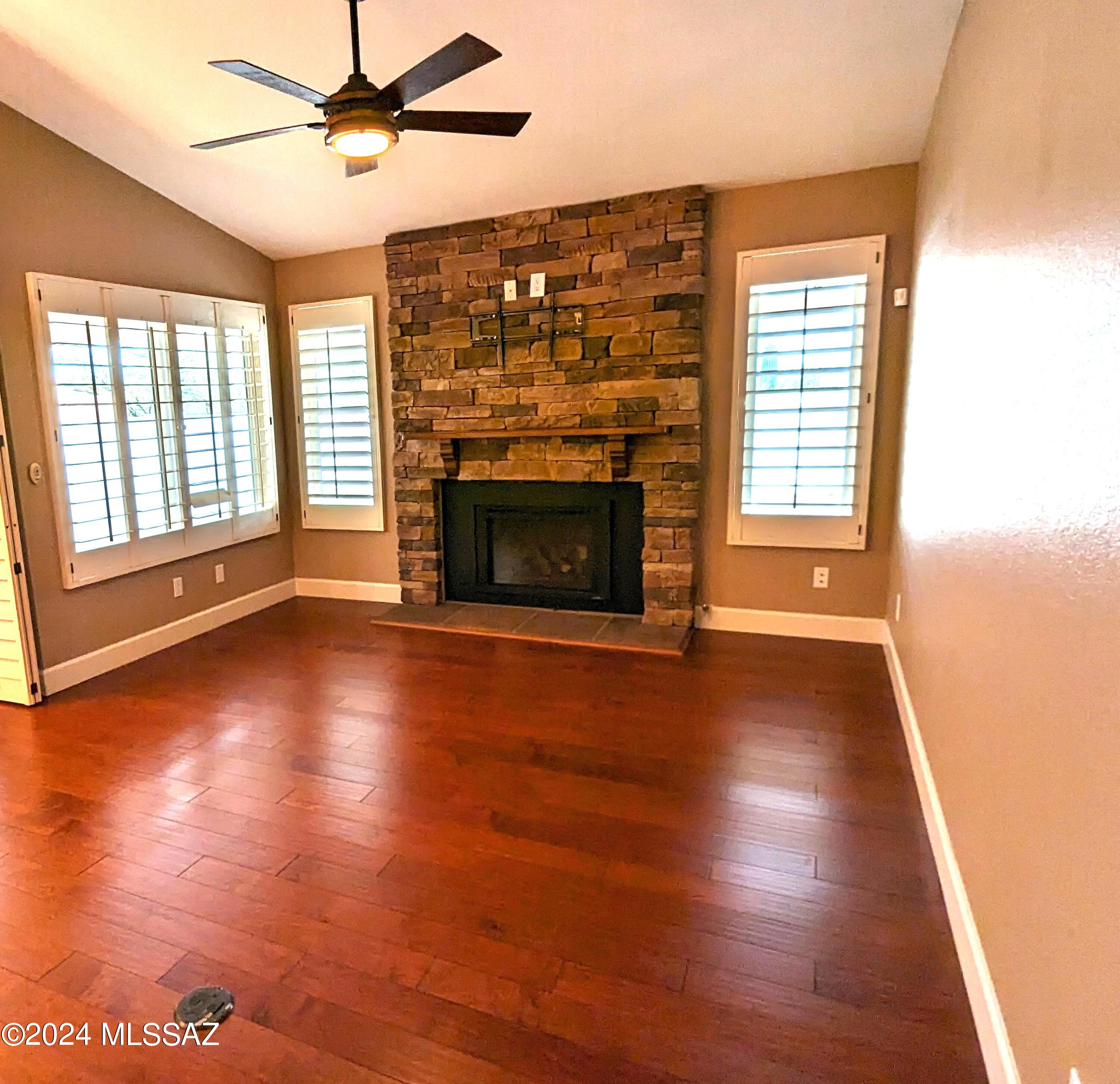 3589 West Thundercloud Loop Tucson, AZ 85742 - Photo 3 of 34