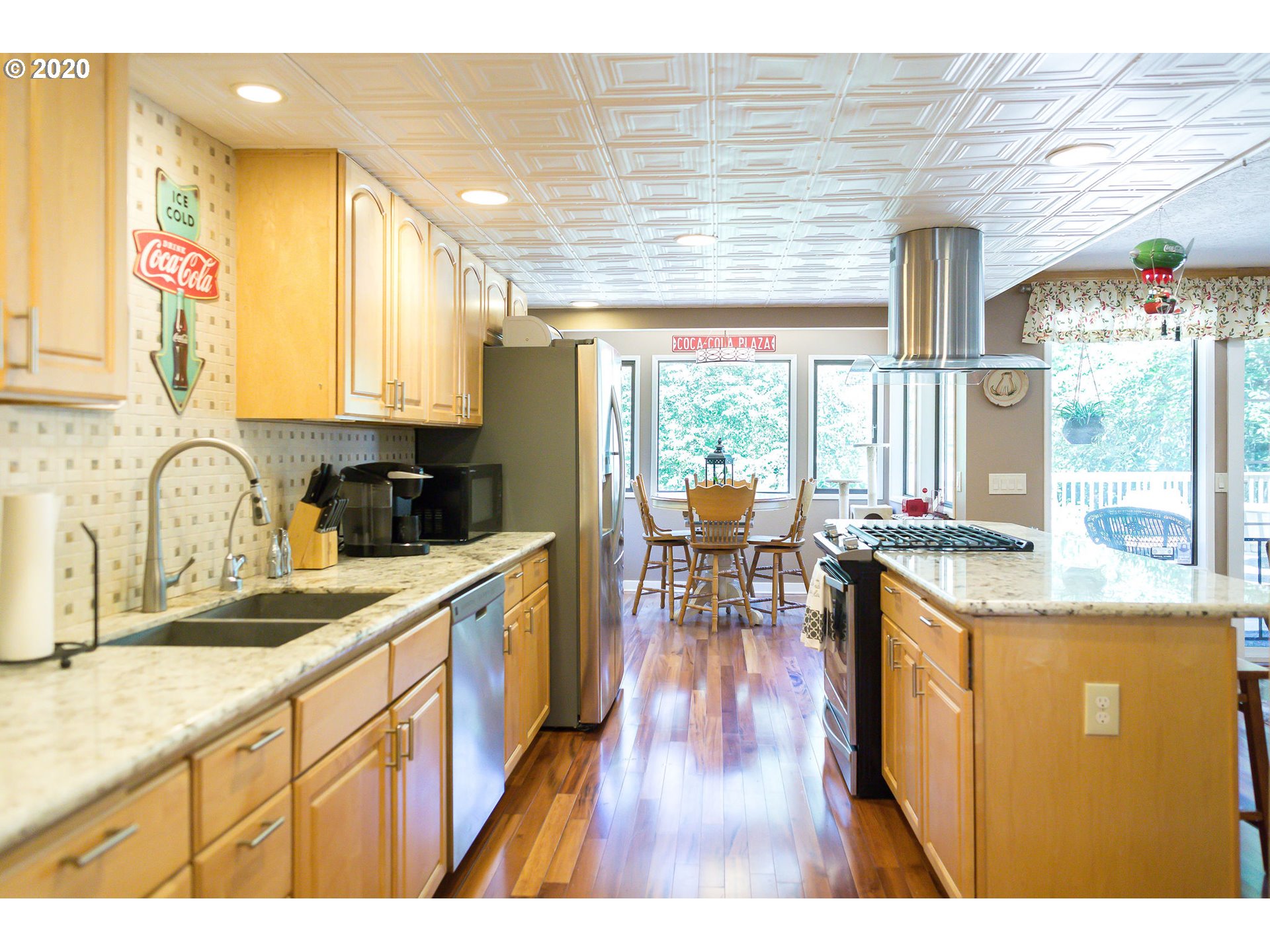 20475 Southwest Gassner Road Beaverton, OR 97007 - Photo 13 of 29 Gallery Image 13
