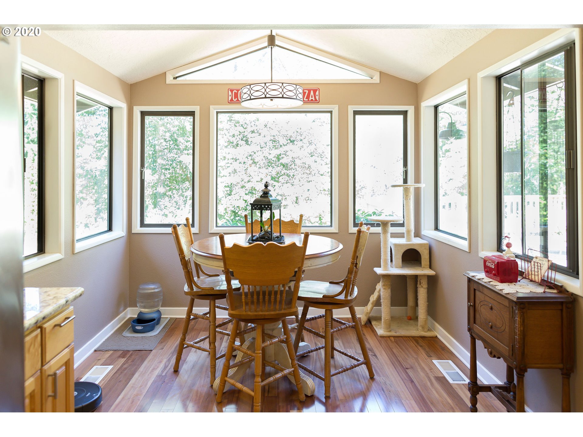 20475 Southwest Gassner Road Beaverton, OR 97007 - Photo 16 of 29 Gallery Image 16