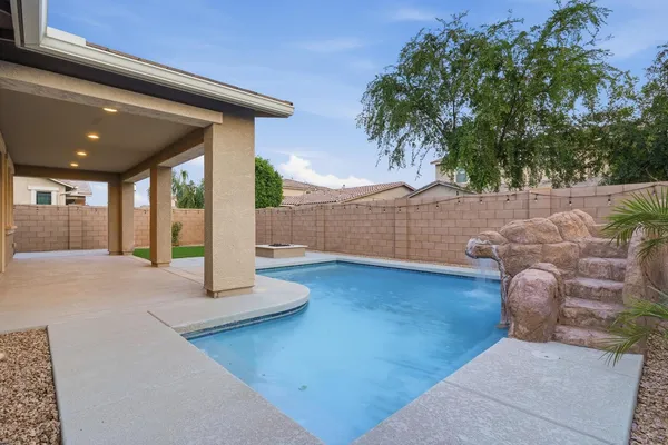 $3,200 | 23111 Via Del Oro, Queen Creek, AZ 85142