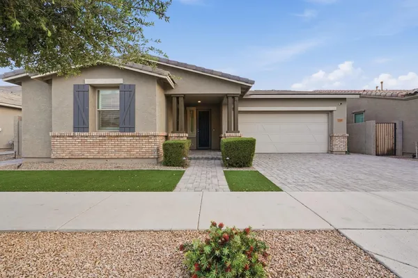 $3,200 | 23111 Via Del Oro, Queen Creek, AZ 85142