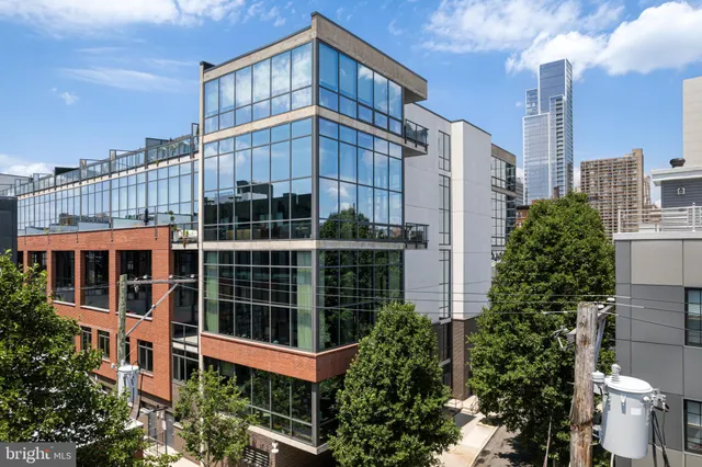 $429,900 | 1352 South Street, Unit 217B, Philadelphia, PA 19147