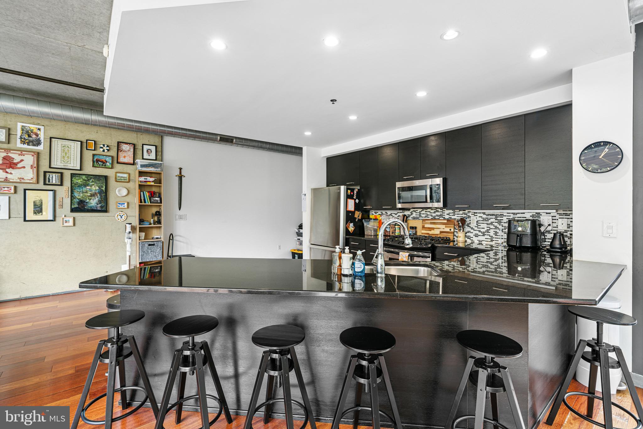 1352 South Street, Unit 217B Philadelphia, PA 19147 - Photo 12 of 26