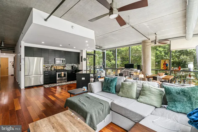 $429,900 | 1352 South Street, Unit 217B, Philadelphia, PA 19147