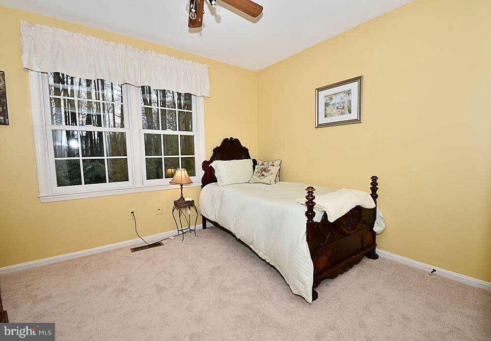 8436 Reflection Lane Vienna, VA 22182 - Photo 15 of 25 Bedroom