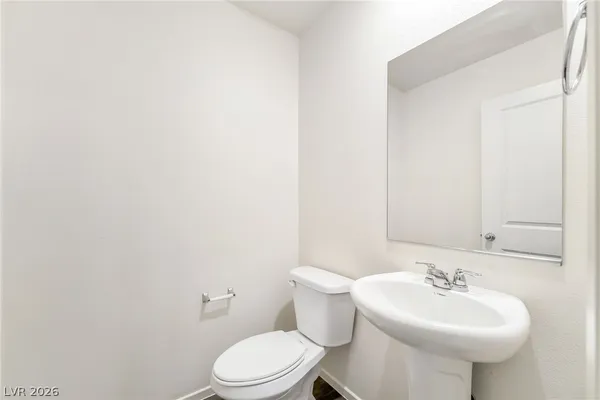 $1,900 | 349 Summer Sparrow Avenue, Henderson, NV 89011