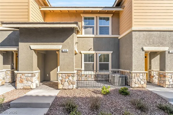 $1,900 | 349 Summer Sparrow Avenue, Henderson, NV 89011