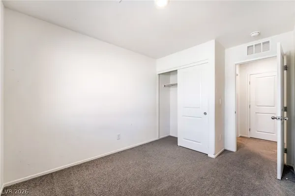 $1,900 | 349 Summer Sparrow Avenue, Henderson, NV 89011