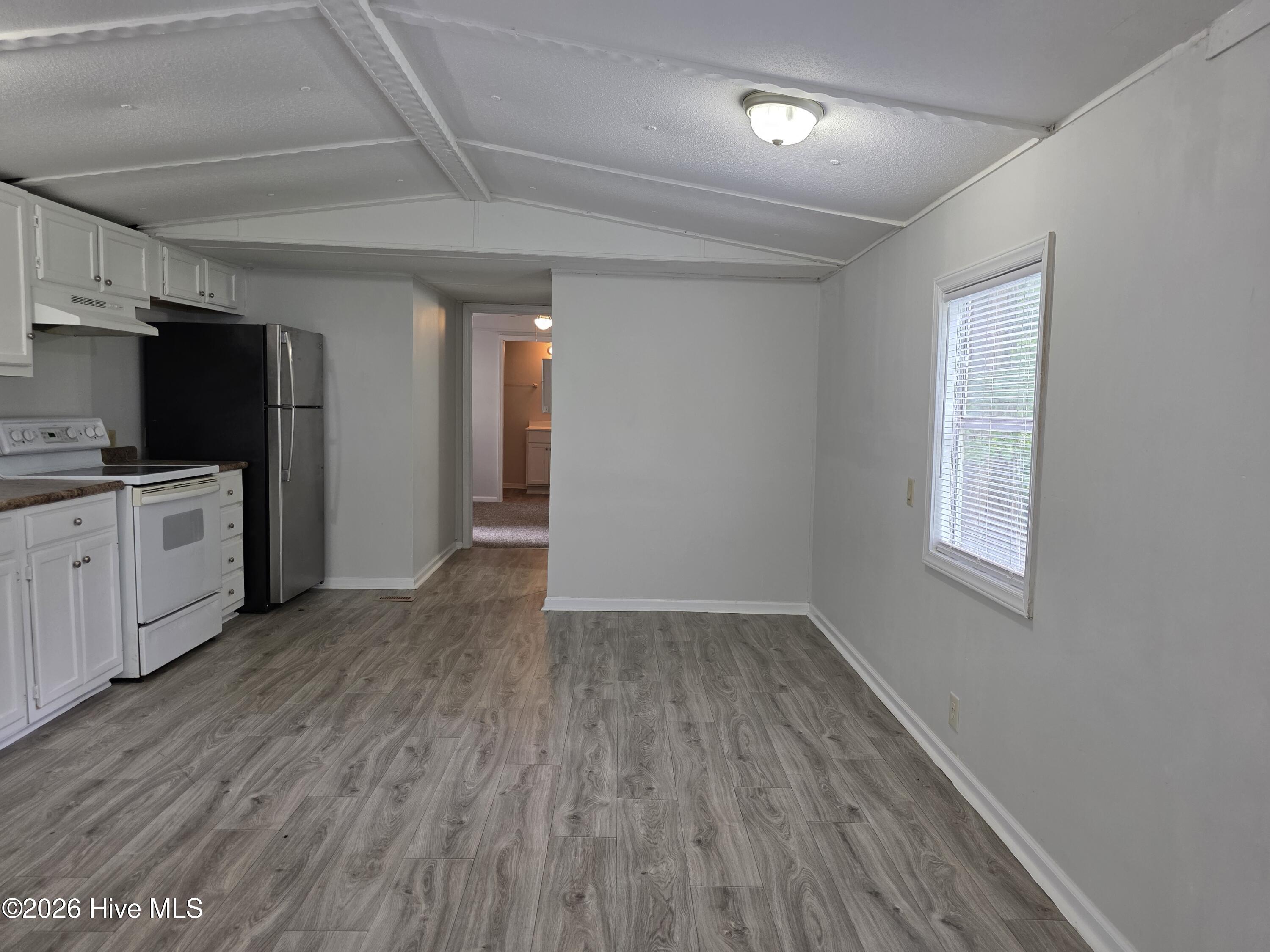 1133 Pickett Road, Unit 6 Jacksonville, NC 28540 - Photo 5 of 15 5