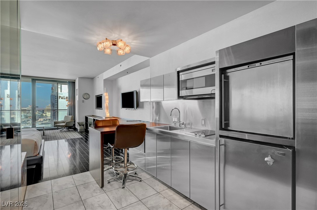 4381 West Flamingo Road, Unit 2510 Las Vegas, NV 89103 - Photo 5 of 72