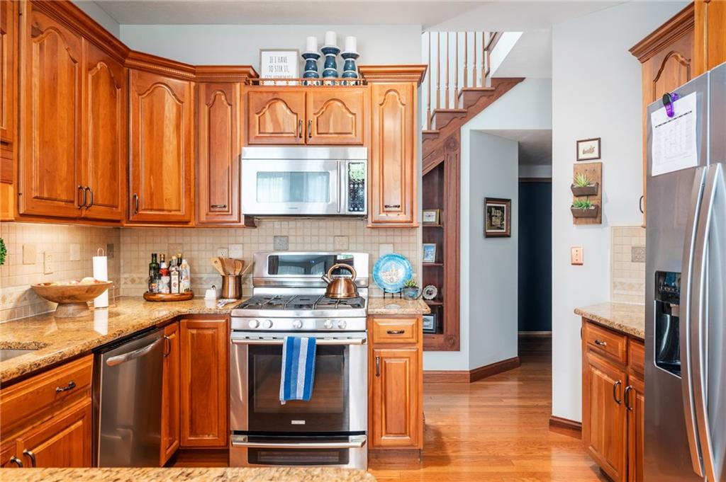 6817 Knollcrest Way Pendleton, IN 46064 - Photo 12 of 37