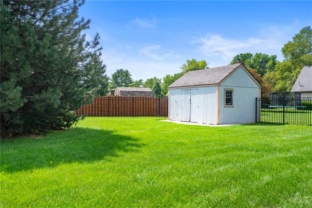 6817 Knollcrest Way Pendleton, IN 46064 - Photo 32 of 37
