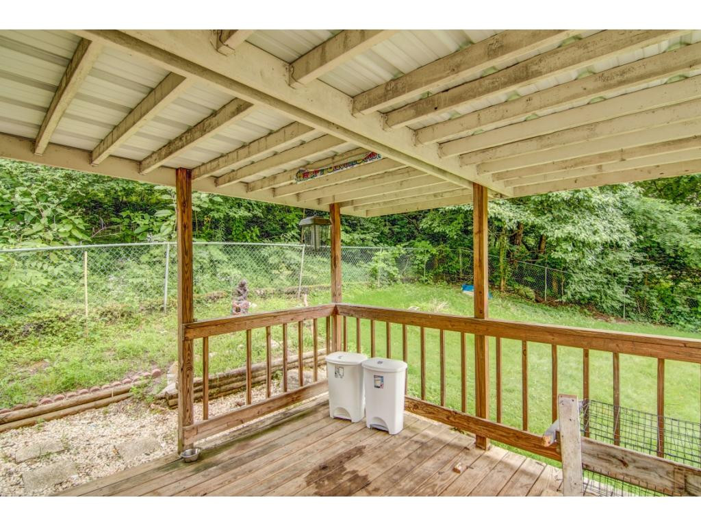 350 Sneed Hill Road Elizabethton, TN 37643 - Photo 6 of 33 Photo 6