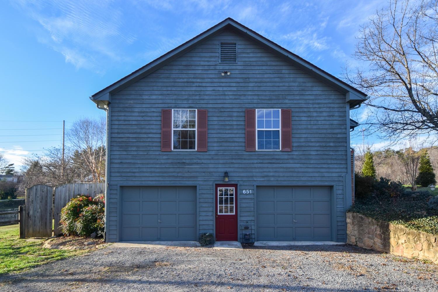 651 North Mill Road Salem, VA 24153 - Photo 29 of 36 651 N Mill Rd Salem VA 24153-large-029-2