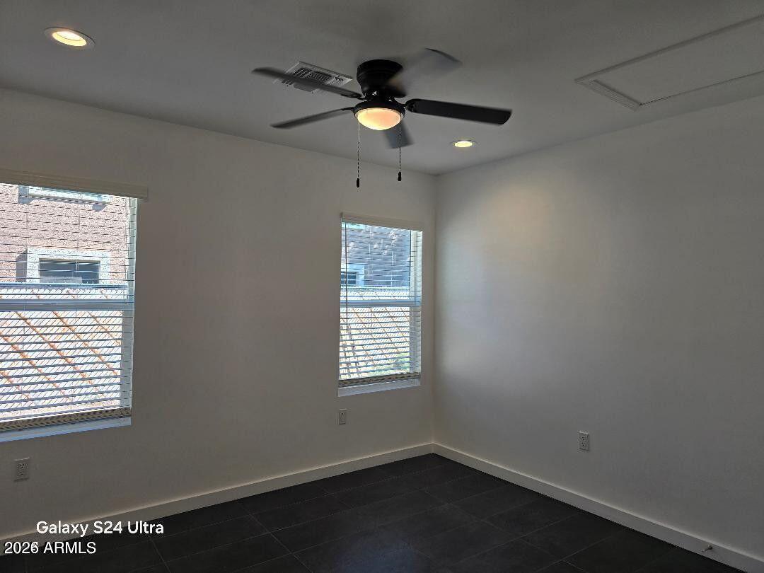 4130 North Longview Avenue Phoenix, AZ 85014 - Photo 12 of 21 19