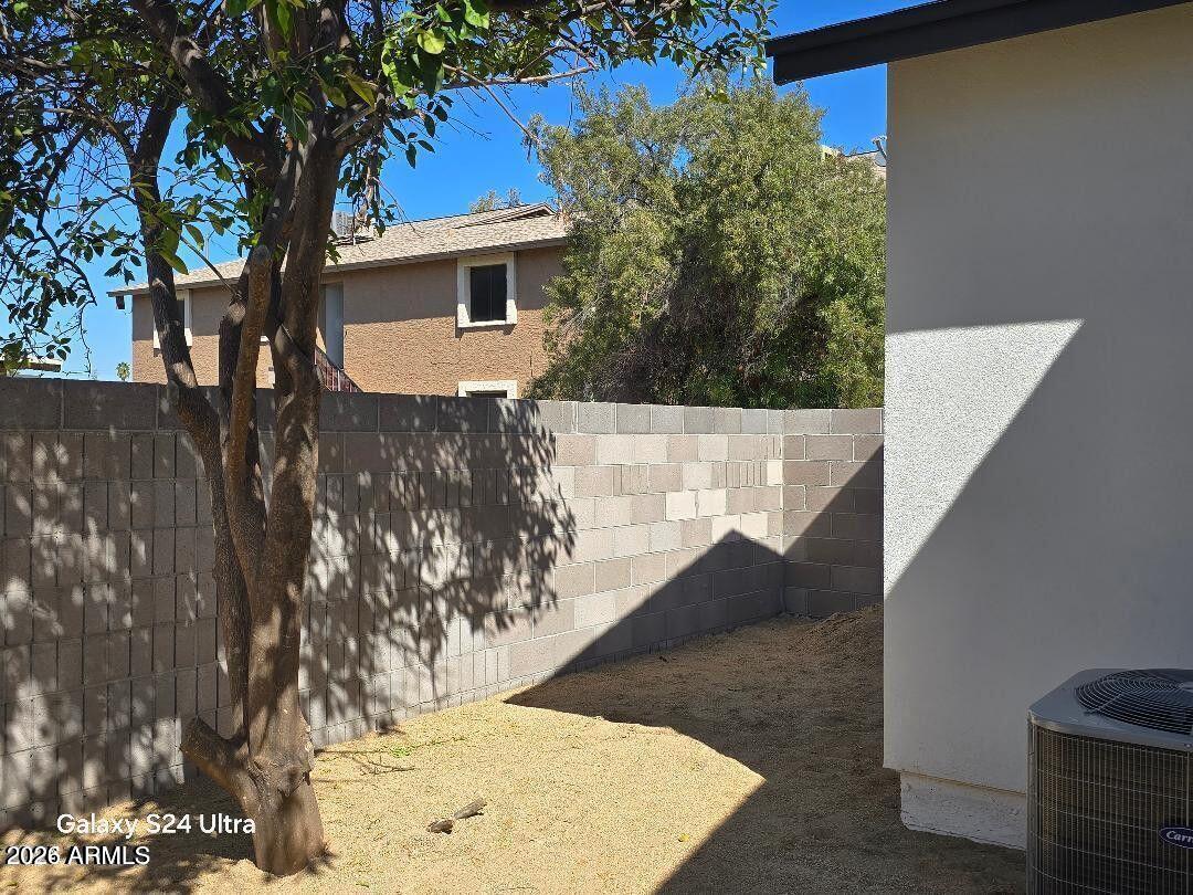 4130 North Longview Avenue Phoenix, AZ 85014 - Photo 15 of 21 16