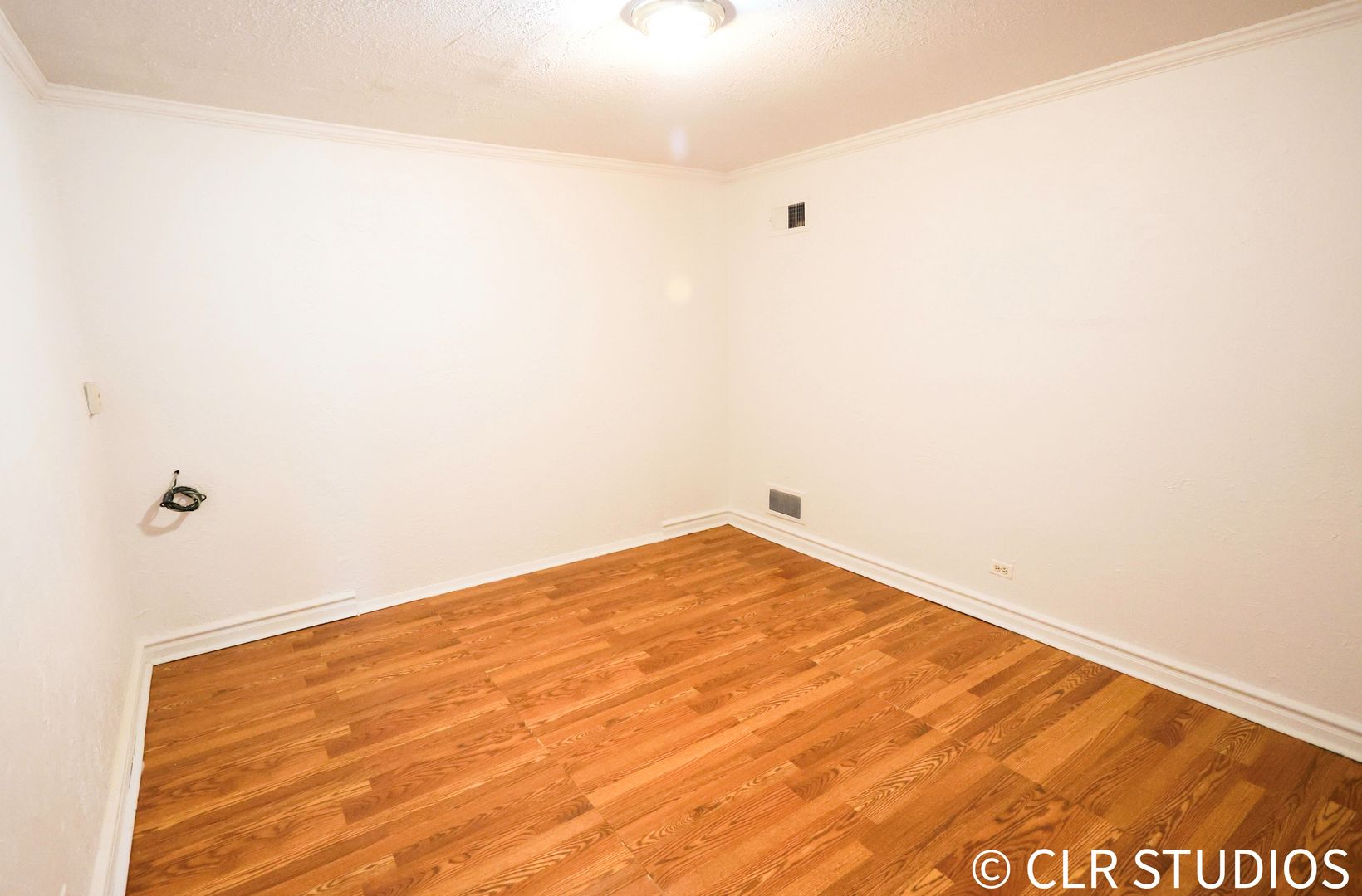 17405 Longfellow Avenue Hazel Crest, IL 60429 - Photo 5 of 20 a view of empty room