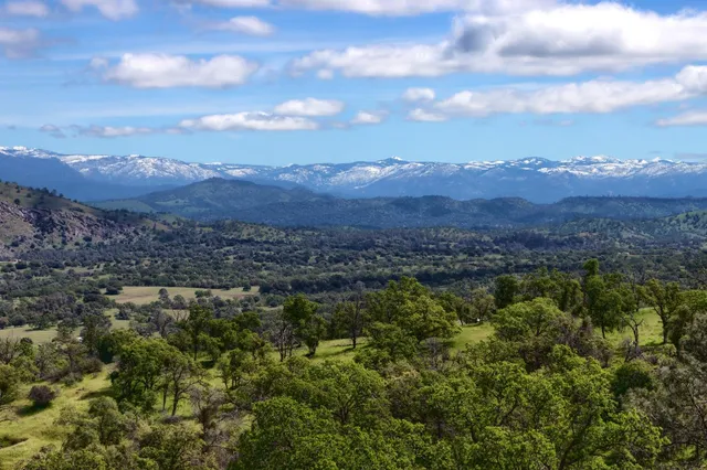 $575,000 | 42625 Red Top Mountain Court, Coarsegold, CA 93614