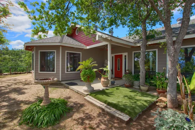 $575,000 | 42625 Red Top Mountain Court, Coarsegold, CA 93614
