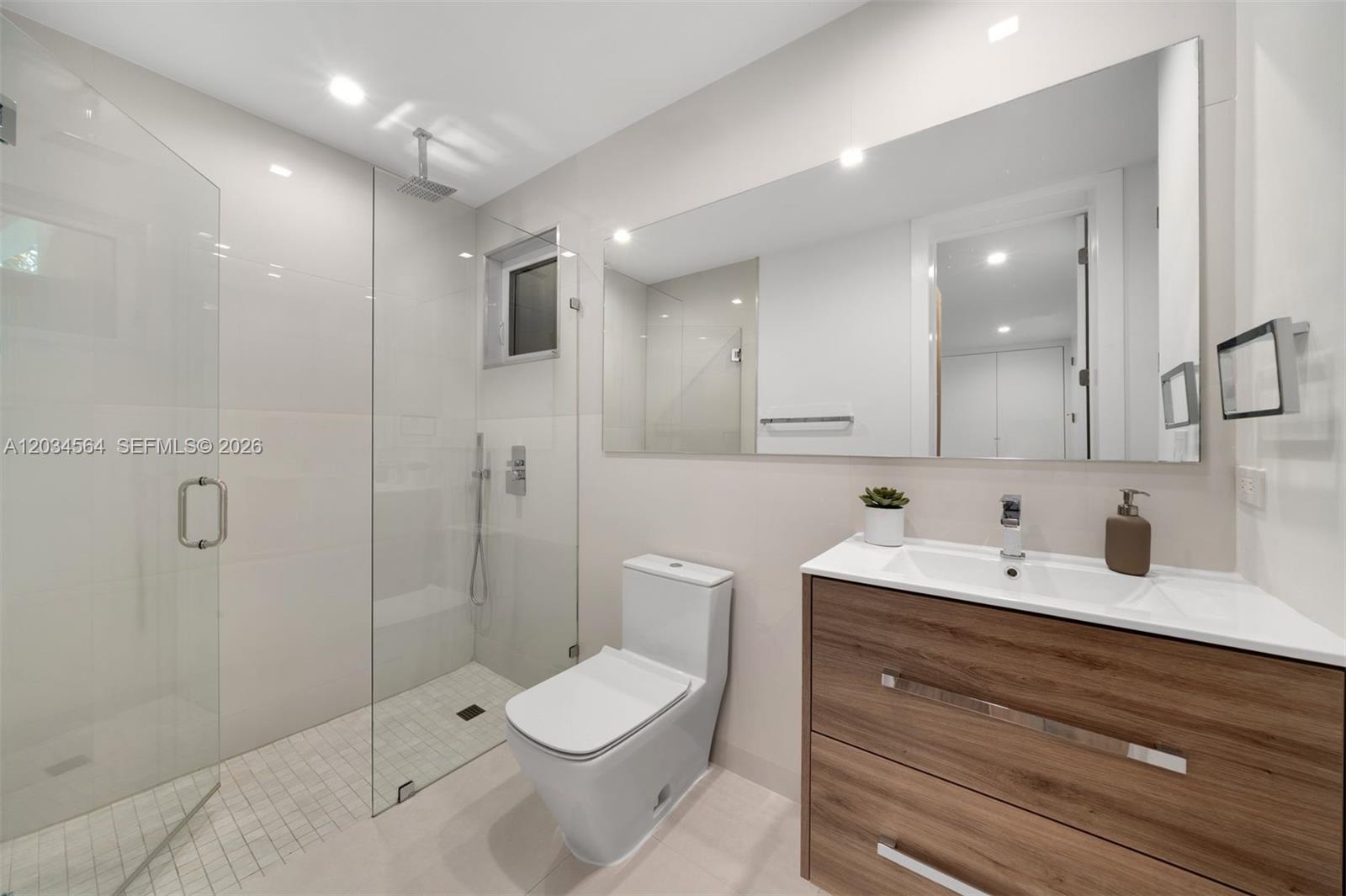 425 Harbor Drive Key Biscayne, FL 33149 - Photo 34 of 50