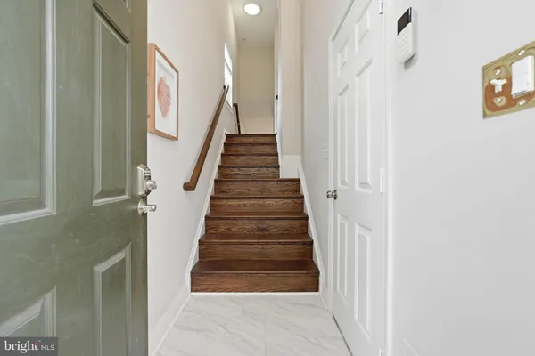 a view of entryway