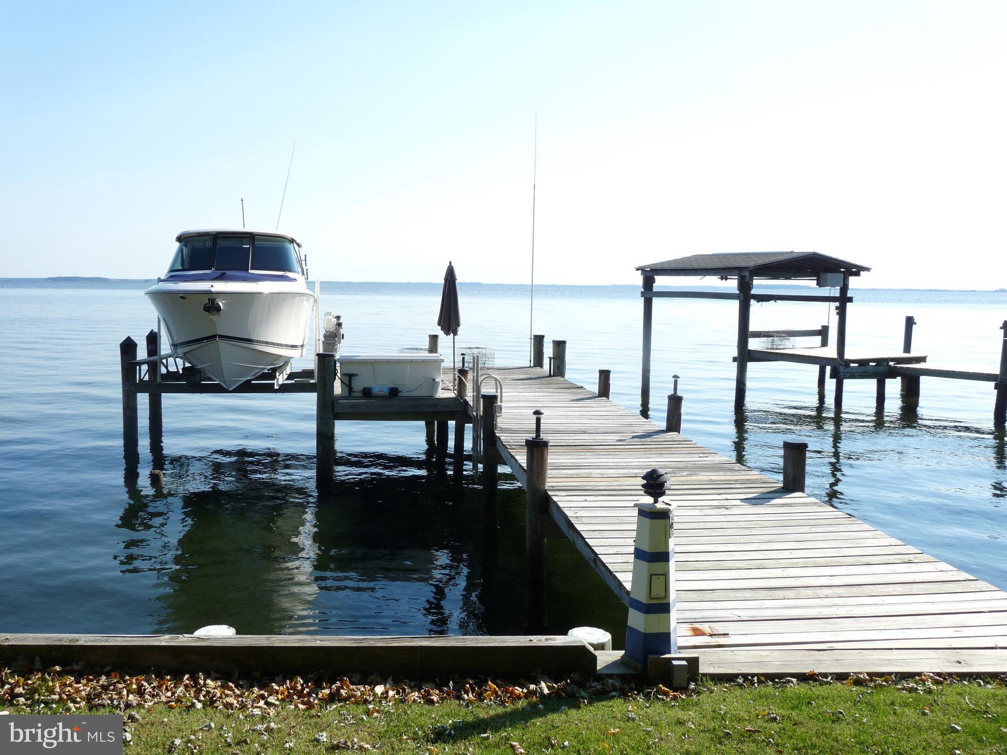 102 Point Road Stevensville, MD 21666 - Photo 35 of 41 Dock with lift