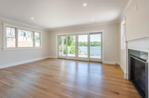 $2,395,000 | 7 Cove Way, Gloucester, MA 01930