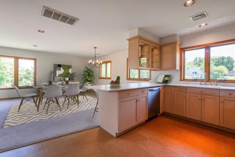 $2,395,000 | 7 Cove Way, Gloucester, MA 01930