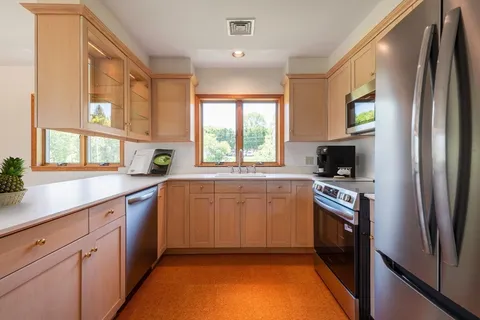 $2,395,000 | 7 Cove Way, Gloucester, MA 01930