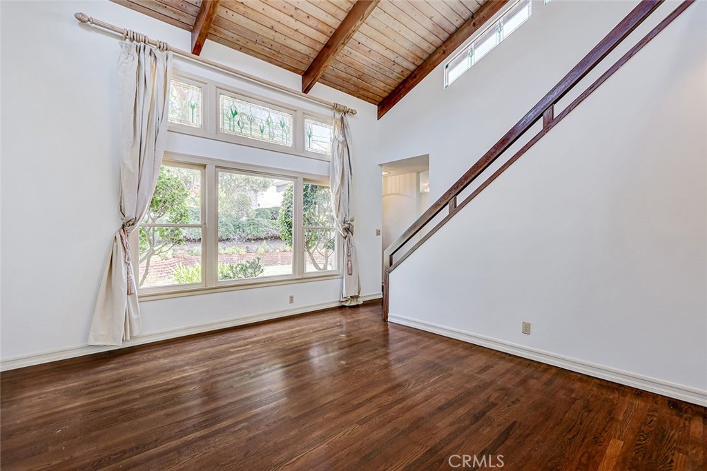 1216 3rd Street Manhattan Beach, CA 90266 - Photo 19 of 22