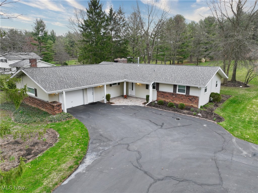 14447 Caves Road Novelty, OH 44072 - Photo 2 of 42 Gallery Image 2