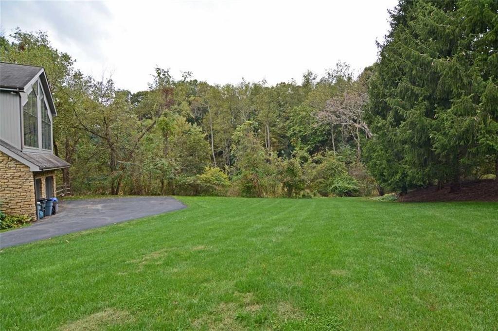 908 Settlers Ridge Road Pittsburgh, PA 15238 - Photo 24 of 25 Gallery Image 24