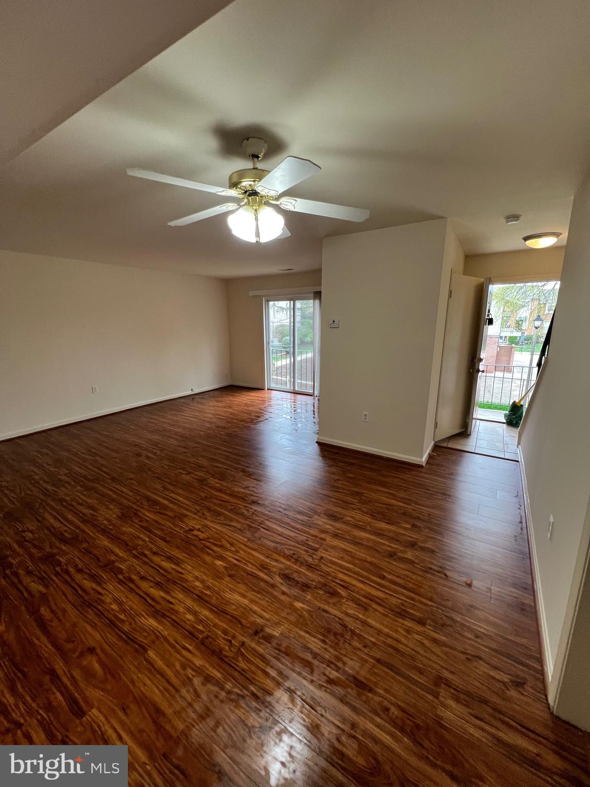4645 Logsdon Drive Annandale, VA 22003 - Photo 9 of 20 a view of an empty room with wooden floor and a window
