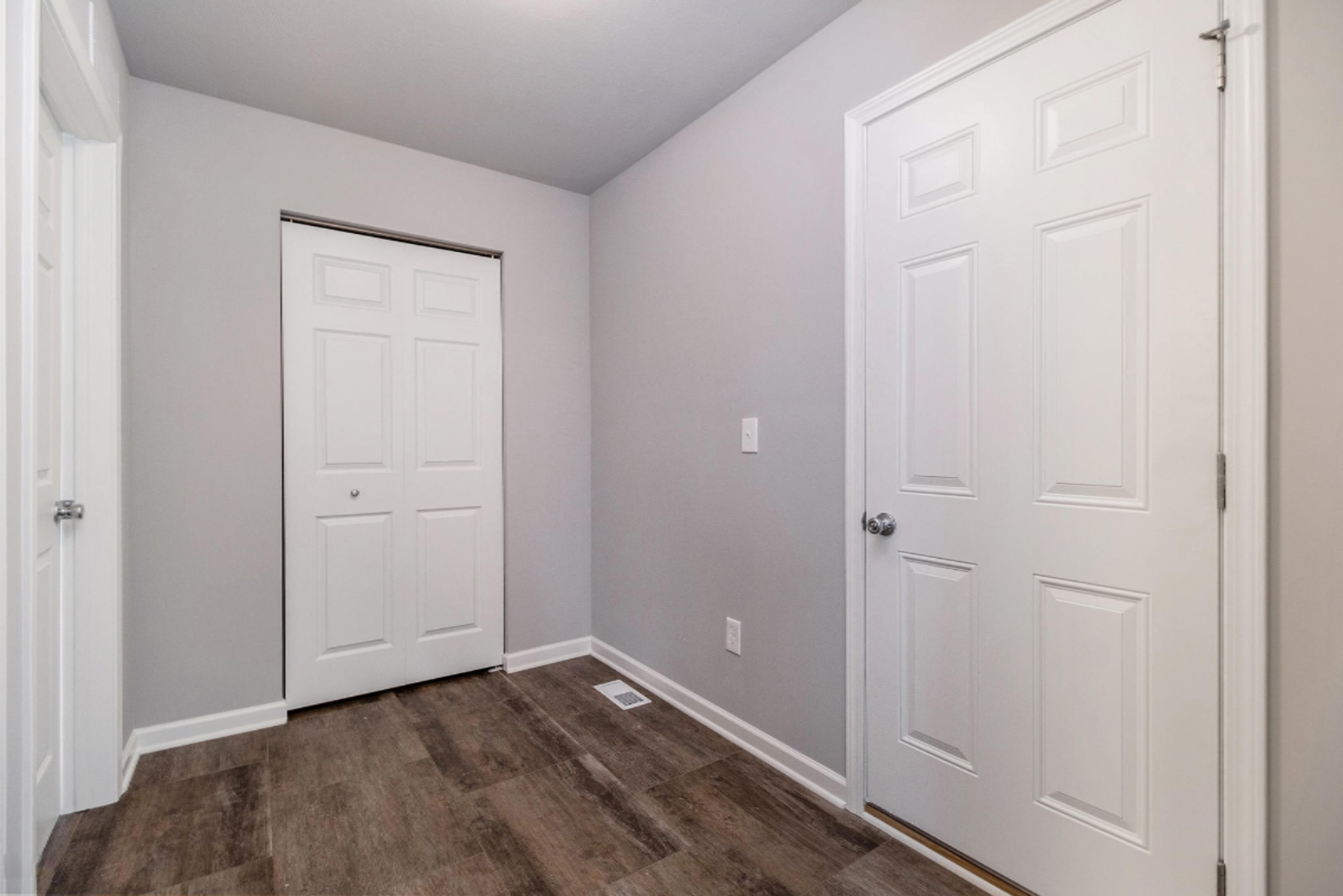 1356 Johnson Road Gowen, MI 49326 - Photo 8 of 22 GF2025-i1810-Mudroom