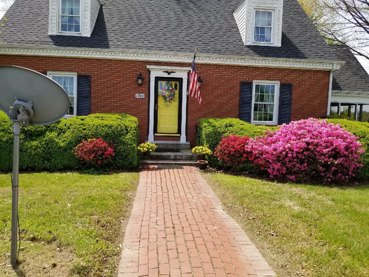 1780 Raleigh Road Raleigh, IL 62977 - Photo 8 of 44 Gallery Image 8