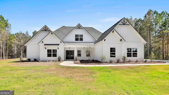 a front view of house with yard