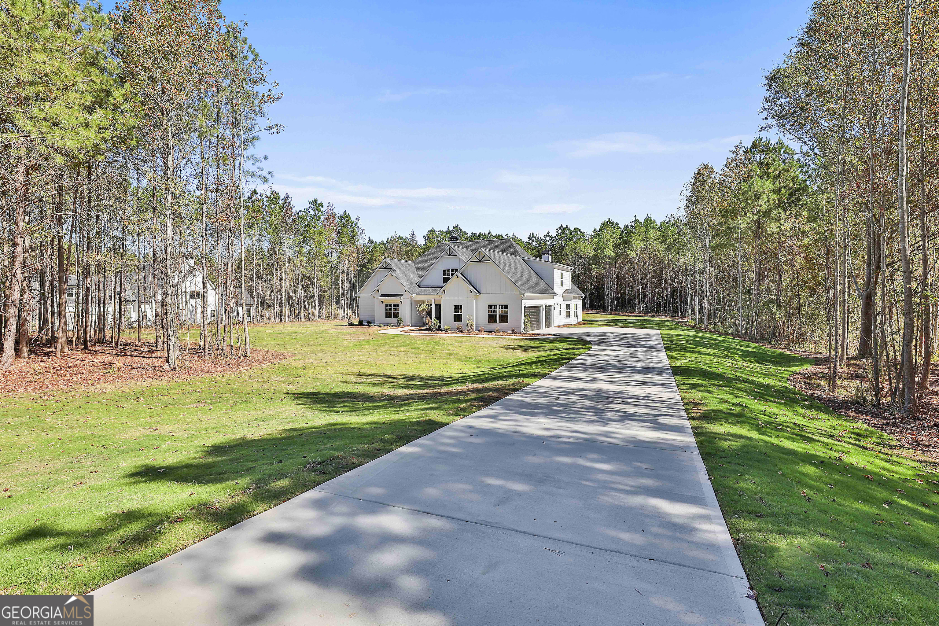 779 Alex Stephens Road Moreland, GA 30259 - Photo 2 of 54 a view of a park with large trees