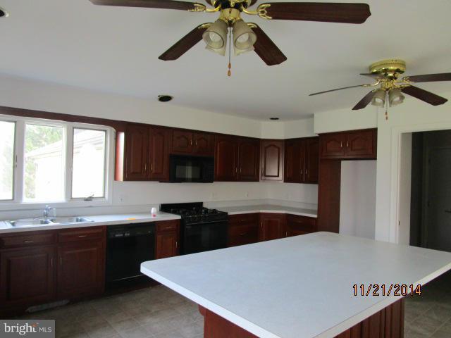 3550 Sigler Road Jefferson, MD 21755 - Photo 12 of 30 Kitchen