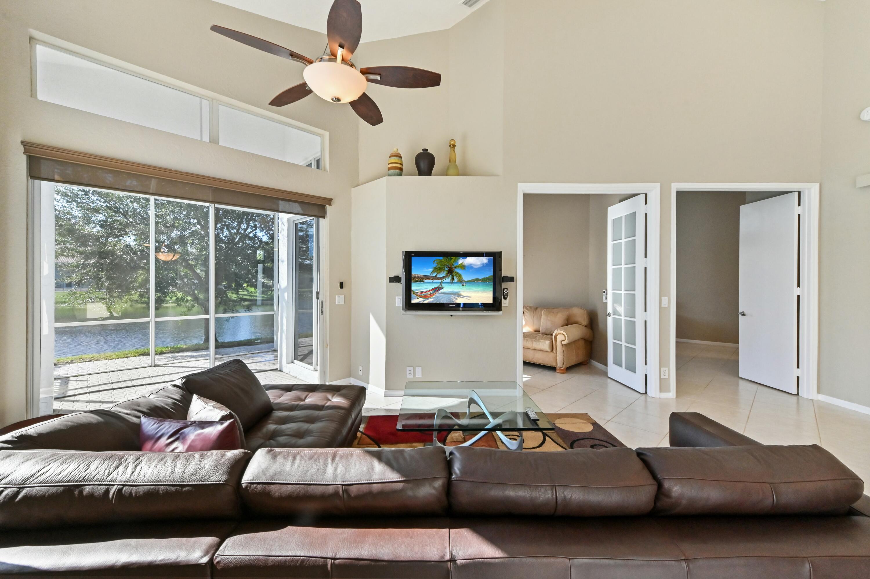 17272 Hampton Boulevard Boca Raton, FL 33496 - Photo 8 of 33 tempImageXlv8u5
