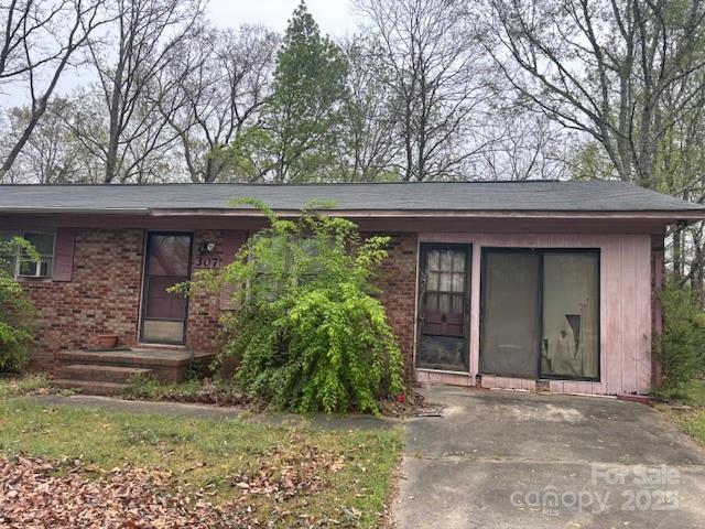 307 Brook Street Salisbury, NC 28146 - Photo 3 of 8 a front view of a house with garden