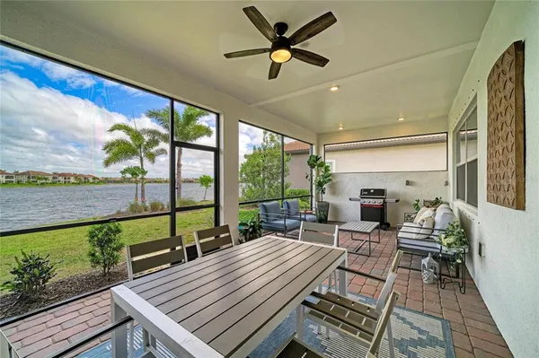 $674,900 | 283 Toscavilla Boulevard, Nokomis, FL 34275