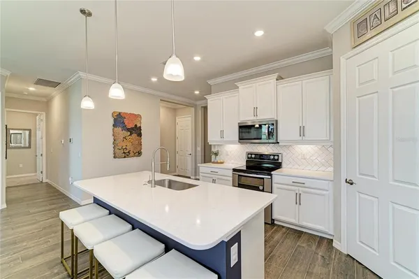 $674,900 | 283 Toscavilla Boulevard, Nokomis, FL 34275
