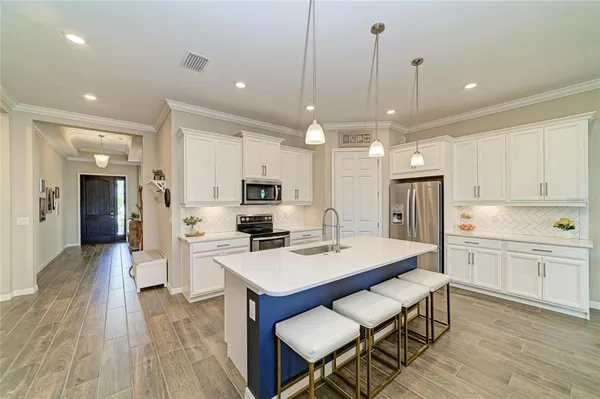 $674,900 | 283 Toscavilla Boulevard, Nokomis, FL 34275